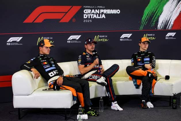 4 Lando Norris GBR, McLaren F1 Team , 1 Max Verstappen NLD, Oracle Red Bull Racing , 81 Oscar Piastri AUS, McLaren F1 Team , F1 Grand Prix of Italy at Autodromo Nazionale Monza on September 6, 2025 in Monza, Italy Photo by HOCH ZWEI Monza Italy