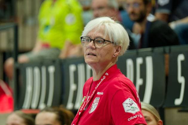 Coach Ines Seidler Halle , SV Union Halle Neustadt vs Sport Union Neckarsulm, Handball Bundesliga Frauen, Saison 2025 26, 2 Spieltag, 06 09 2025 Halle SWH Arena Sachsen Anhalt Germany
