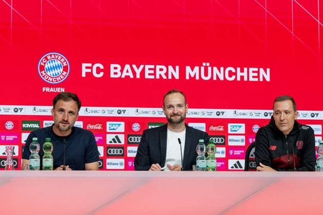Jose Barcala Head Coach, FC Bayern Muenchen Women , Josef Thaurer Press Spokesman, FC Bayern Muenchen Women and Roberto Paetzold Head Coach, Bayer 04 Leverkusen at the press conference after the match FC Bayern Muenchen Women vs Bayer 04 Leverkusen, Soccer, Google Pixel Women Bundesliga, 1 Matchday, Season 2025 2026, 06 09 2025 DFL DFB REGULATIONS PROHIBIT ANY USE OF PHOTOGRAPHS as IMAGE SEQUENCES and or QUASI VIDEO FC Bayern Muenchen Frauen vs Bayer 04 Leverkusen, Football, Google Pixel Frauen Bundesliga, 1 Matchday, Season 2025 2026, 06 09 2025 Muenchen Copyright: xEibner-Pressefoto HeikexFeinerx EP_HFR
