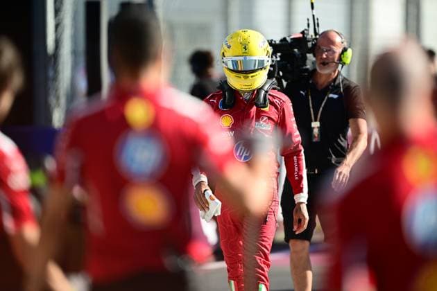 F1 Grand Prix of Italy - Qualifying Lewis Hamilton of Scuderia Ferrari celebrates after qualifying for the Italian GP, the 16th round of the Formula 1 World Championship, WM, Weltmeisterschaft in Autodromo Nazionale di Monza, Monza, Lombardy, Italy, on September 6, 2025. Monza Lombardy Italy  Copyright: xAndreaxDiodatox originalFilename:diodato-formula1250906_npXER.jpg
