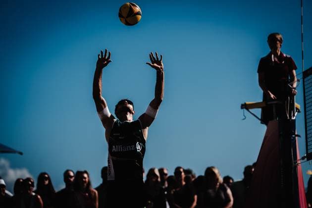 Beach Volleyball Men German Championships 2025 Timmendorfer Strand 06 09 2025 Served by Jonas Sagstetter Timmendorfer Strand Ahmann Hager Arena Schleswig Holstein Germany