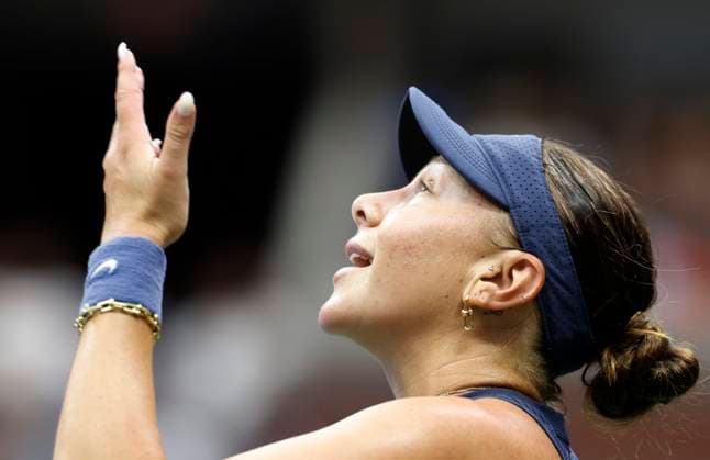 Amanda Anisimova reacts after losing a point against Aryna Sabalenka of Belarus in the first set in the Women s Finals of the 2025 US Open Tennis Championship in Arthur Ashe Stadium at the USTA Billie Jean King National Tennis Center in Flushing Meadows, New York on Saturday, September 6, 2025.  NYP20250906108 JOHNxANGELILLO