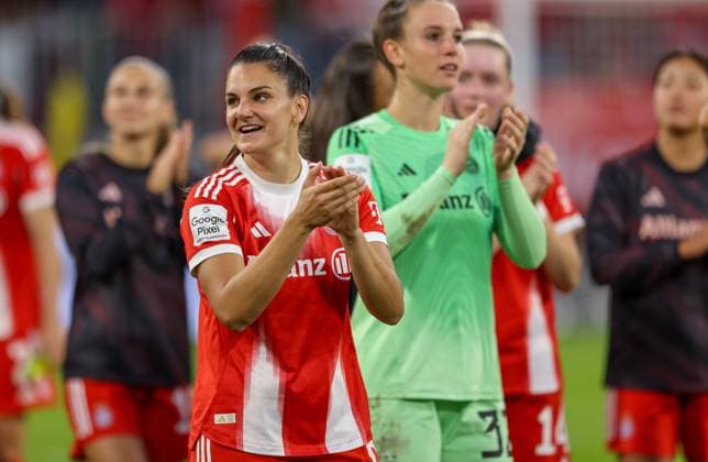DEU, München, FC Bayern München vs Bayer Leverkusen, Google Pixel Frauen Bundesliga DFB, Saison 2526, Allianz Arena, 1 Spieltag, im Bild Jovana DamnjanoviÄ‡ Bayern München 9 DFB DFL REGULATIONS PROHIBIT ANY USE OF PHOTOGRAPHS AS IMAGE SEQUENCES AND OR QUASI VIDEO, 06 09 2025, Copyright: HMBxMedia HendrikxHamelau