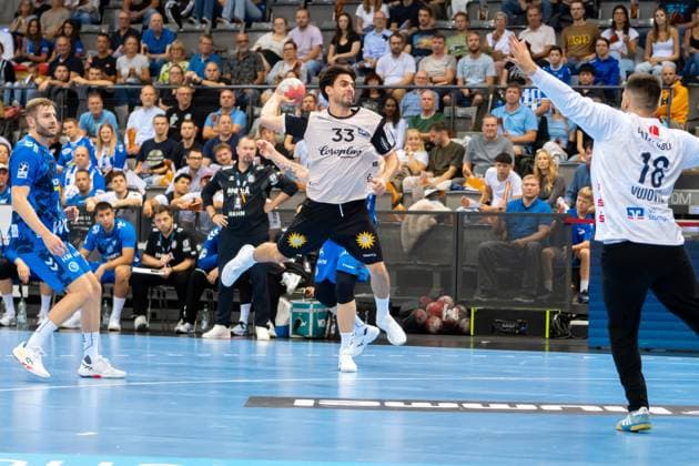 Handball I Men I Season 2025 2026 I Bundesliga I 3 Matchday I TVB Stuttgart Bergischer HC I 06 09 2025 Eloy Morante Maldonado 33, Bergischer HC on the pitch Stuttgart Porsche Arena Baden Württemberg Germany Copyright: xLobeca MaxxPetershansx