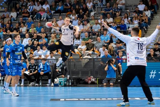 Handball I Men I Season 2025 2026 I Bundesliga I 3 Matchday I TVB Stuttgart Bergischer HC I 06 09 2025 Noah Beyer 2, Bergischer HC im Wurf Stuttgart Porsche Arena Baden Württemberg Germany Copyright: xLobeca MaxxPetershansx