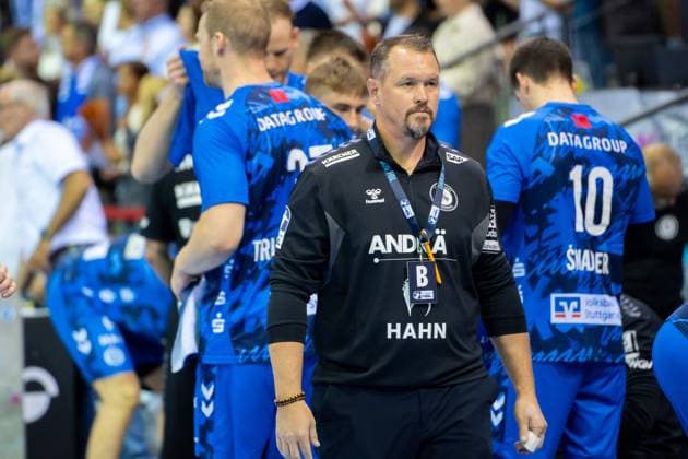 Handball I Men I Season 2025 2026 I Bundesliga I 3 Matchday I TVB Stuttgart Bergischer HC I 06 09 2025 Coach Misha Kaufmann TVB Stuttgart Stuttgart Porsche Arena Baden Württemberg Germany Copyright: xLobeca MaxxPetershansx