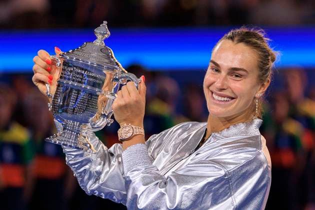 September 6, 2025, Flushing Meadows, New York, USA: Aryna Sabalenka poses with her US Open WomenÃ¢â‚¬â ¢s Final trophy after defeating Amanda Anisimova on Day 14 of the 2025 US Open at USTA Billie Jean King National Tennis Center on Saturday September 6, 2025 in the Flushing neighborhood of the Queens borough of New York City. JAVIER ROJAS PI Flushing Meadows USA - ZUMAp124 20250906_zaa_p124_012 Copyright: xJavierxRojasx