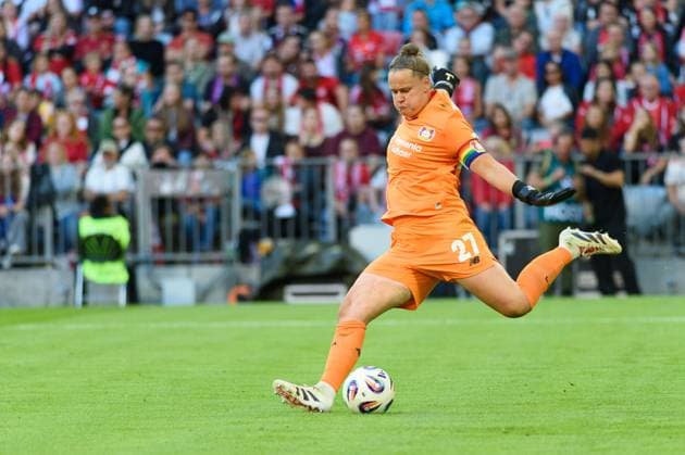 Munich, Germany, September 6th 2025: Goalkeeper Friederike Repohl (27 Bayer Leverkusen) during the Google Pixel Frauen Bundesliga match between FC Bayern Munich and Bayer Leverkusen at Allianz Arena, Munich, Germany. (Sven Beyrich SPP) Copyright: xSvenxBeyrich SPPx spp-en-SvBe-SvBe-20250906-D4S_8040