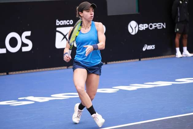 Match between brazilian thaisa grana pedretti and argentine victoria bosio at sp open in sao paulo Sao Paulo (SP), September 6, 2025 Sports WTA250 SP Open - Match between Brazilian Thaisa Grana Pedretti and Argentine Victoria Bosio, at the SP Open in Sao Paulo, which takes place from September 6 to 14 at Villa-Lobos Park, on the central court, this Saturday, September 6, 2025, in the west zone of Sao Paulo. Thaisa Grana Pedretti beat Argentine Victoria Bosio by scores of 6-3 and 7-2 by 2-0 and is classified. (Foto: Leco Viana Thenews2 imago images) SPO  Copyright: xLecoxVianax
