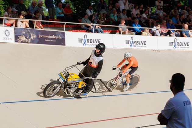 Reinier Honig NED behind Jos Pronk NED, Pacemaker , 06 09 2025, Erfurt Germany , Track Cycling, Stand-up and Derny European Championships 2025 xprx