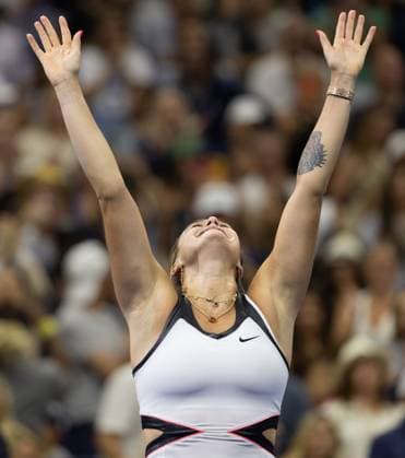 Aryna Sabalenka cheers after the victory, jubilation, joy, emotion, Ladies Singles, Final, Final, US Open Championships 2025, USTA Billie Jean King National Tennis Center, Flushing Meadows, New York, USA Copyright: xJuergenxHasenkopfx