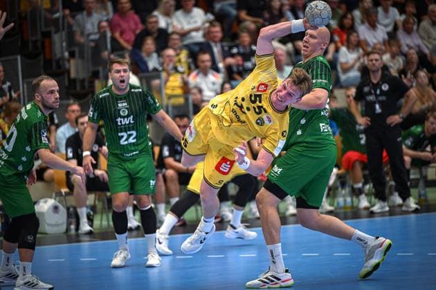 Germany Handball 2 Bundesliga 2025 26, 06 09 2025, 2 Matchday HSG Krefeld Niederrhein vs Die Eulen Ludwigshafen Sporthalle Glockenspitz Krefeld , Niklas Ingenpaß HSG Krefeld Niederrhein, 55 Copyright: xMarkusxVerwimpx