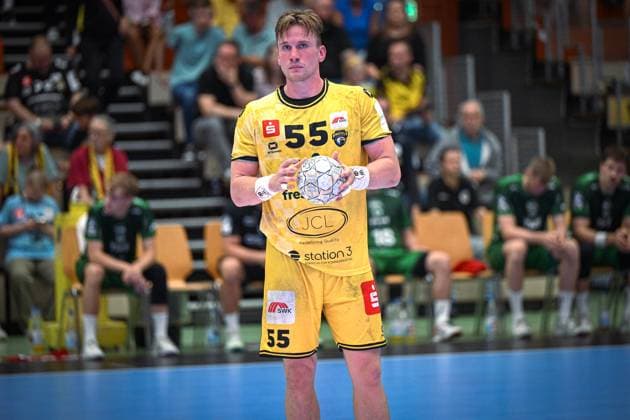 Germany Handball 2 Bundesliga 2025 26, 06 09 2025, 2 Matchday HSG Krefeld Niederrhein vs Die Eulen Ludwigshafen Sporthalle Glockenspitz Krefeld , Niklas Ingenpaß HSG Krefeld Niederrhein, 55 Copyright: xMarkusxVerwimpx