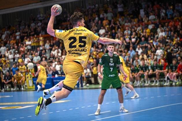 Germany Handball 2 Bundesliga 2025 26, 06 09 2025, 2 Matchday HSG Krefeld Niederrhein vs Die Eulen Ludwigshafen Sporthalle Glockenspitz Krefeld , Niklas Michalski HSG Krefeld Niederrhein, 25 Copyright: xMarkusxVerwimpx