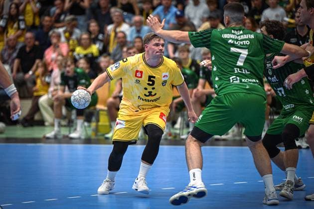 Germany Handball 2 Bundesliga 2025 26, 06 09 2025, 2 Matchday HSG Krefeld Niederrhein vs Die Eulen Ludwigshafen Sporthalle Glockenspitz Krefeld , Falk Kolodziej HSG Krefeld Niederrhein, 5 Copyright: xMarkusxVerwimpx