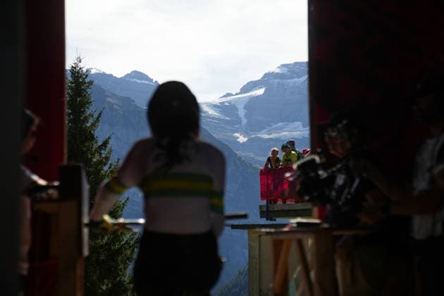 2025 UCI Mountain Bike World Championships Picture by Thomas Maheux SWpix.com - 07 09 2025 - Cycling - 2025 UCI Mountain Bike World Championships - Downhill - ChampÃ ry, Valais, Switzerland - Women Elite Final - Elise Empey (Australia) Copyright: x xSWpix.comx(t axPhotographyxHubxLtd)xThomasxMaheux SWpix.comx SWP-3030-2436