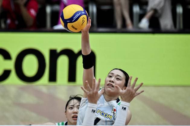 Japan v Brazil - FIVB Women’s World Volleyball Championship BANGKOK, THAILAND - SEPTEMBER 7: Mayu Ishikawa (4) of Japan competes during the FIVB Women s Volleyball World Championship, WM, Weltmeisterschaft bronze medal match between Japan and Brazil at the Huamark Indoor Stadium in Bangkok, Thailand on September 7, 2025. Mustafa Hatipoglu Anadolu Bangkok Thailand. Editorial use only. Please get in touch for any other usage.  Copyright: x2025xAnadoluxMustafaxHatipoglux