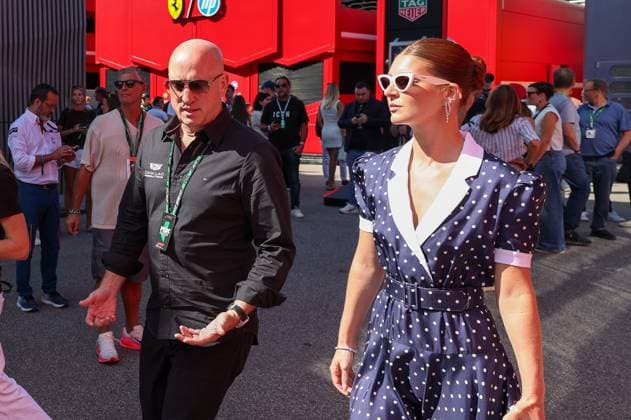 Dan Towriss CEO Cadillac Team with his wife Cassidy, Race, Italian Grand Prix, Motorsport, Men, Formula 1, 07 09 2025 Monza Lombardy Italy Copyright: xkolbert-press ChristianxKolbertx
