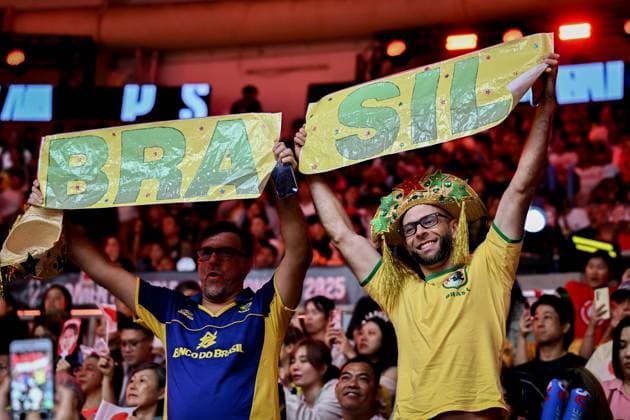 Japan v Brazil - FIVB Women’s World Volleyball Championship BANGKOK, THAILAND - SEPTEMBER 7: Supporters are seen during the FIVB Women s Volleyball World Championship, WM, Weltmeisterschaft bronze medal match between Japan and Brazil at the Huamark Indoor Stadium in Bangkok, Thailand on September 7, 2025. Mustafa Hatipoglu Anadolu Bangkok Thailand. Editorial use only. Please get in touch for any other usage.  Copyright: x2025xAnadoluxMustafaxHatipoglux