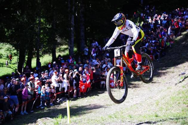 2025 UCI Mountain Bike World Championships Picture by Ed Sykes SWpix.com - 07 09 2025 - Cycling - 2025 UCI Mountain Bike World Championships - Downhill - ChampÃ ry, Valais, Switzerland - Women Elite Final - Nina Hoffmann (Germany) Copyright: x xSWpix.comx(t axPhotographyxHubxLtd)xEdxSykes SWpix.comx SWP-3030-2537
