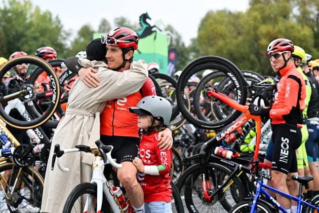 2025 Lloyds Tour of Britain Picture by Bruce Rollinson SWpix.com - 07 09 2025 - Cycling - 2025 Lloyds Tour of Britain - Stage 6: Newport to Cardiff - Geraint Thomas (INEOS Grenadiers) with his Wife Sara and his Son Macs after a guard of honour outside of the Geraint Thomas National Velodrome of Wales Copyright: x xSWpix.comx(t axPhotographyxHubxLtd)xBrucexRollinson SWpix.comx SWP-3069-2620
