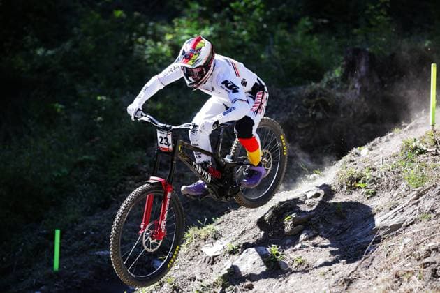2025 UCI Mountain Bike World Championships Picture by Ed Sykes SWpix.com - 07 09 2025 - Cycling - 2025 UCI Mountain Bike World Championships - Downhill - ChampÃ ry, Valais, Switzerland - Men Elite Final - Henri Kiefer (Germany) Copyright: x xSWpix.comx(t axPhotographyxHubxLtd)xEdxSykes SWpix.comx SWP-3030-2653