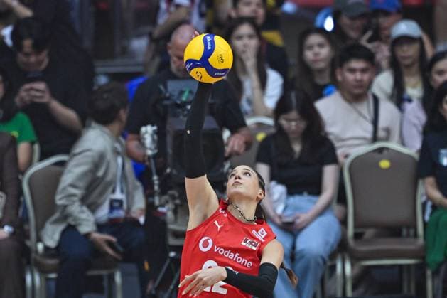 Turkiye v Italy - FIVB Women’s World Volleyball Championship BANGKOK, THAILAND - SEPTEMBER 7: Turkiye’s Ilkin Aydin in action during the FIVB Women’s Volleyball World Championship, WM, Weltmeisterschaft final match between Turkiye and Italy at Huamark Indoor Stadium in Bangkok, Thailand, on September 7, 2025. Mustafa Hatipoglu Anadolu Banghok Thailand. Editorial use only. Please get in touch for any other usage.  Copyright: x2025xAnadoluxMustafaxHatipoglux