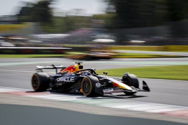 MONZA - Max Verstappen (Red Bull Racing) in action at the Monza circuit during the Italian Grand Prix. ANP SEM VAN DER WAL xVIxANPxSportx xxANPxIVx 535278155 originalFilename: 535278155.jpg
