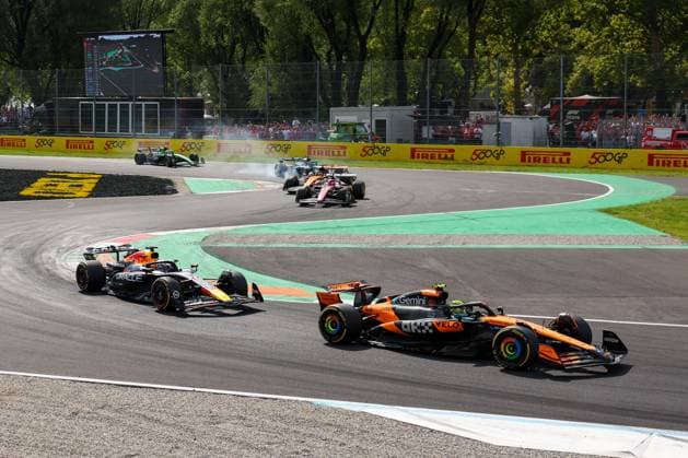 Lando Norris McLaren Formula 1 Team 4 , Max Verstappen Oracle Red Bull Racing 1 , Race, Italian Grand Prix, Motorsport, Men, Formula 1, 07 09 2025 Monza Lombardy Italy Copyright: xkolbert-press ChristianxKolbertx