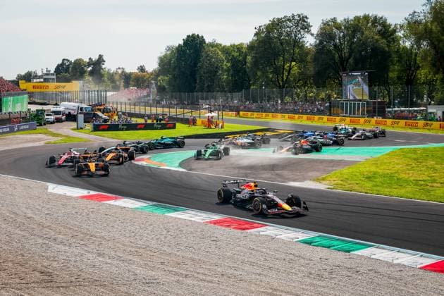 Formula 1 Pirelli Gran Premio d’Italia 2025 Dan Schiumarini OVERTAKE MAXPPP - 07 09 2025 Race start at the Formula 1 Pirelli Gran Premio d’Italia 2025, the 16th round of the 2025 FIA Formula 1 World Championship, WM, Weltmeisterschaft at Autodromo Nazionale Monza in Monza, Italy, from 04 to 07 September 2025  Copyright: xOVERTAKE MAXPPPxDanxSchiumarinix OVT202509074801 OVT202509074801