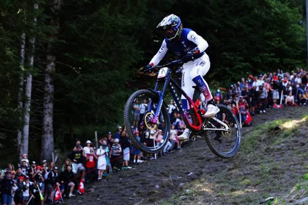 2025 UCI Mountain Bike World Championships Picture by Ed Sykes SWpix.com - 07 09 2025 - Cycling - 2025 UCI Mountain Bike World Championships - Downhill - ChampÃ ry, Valais, Switzerland - Men Elite Final - Loris Vergier (France) Copyright: x xSWpix.comx(t axPhotographyxHubxLtd)xEdxSykes SWpix.comx SWP-3030-2725
