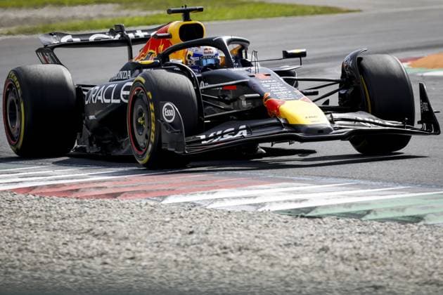 MONZA - Max Verstappen (Red Bull Racing) in action at the Monza circuit during the Italian Grand Prix. ANP SEM VAN DER WAL xVIxANPxSportx xxANPxIVx 535280392 originalFilename: 535280392.jpg