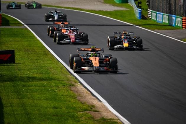 F1 - ITALIAN GRAND PRIX 2025 04 NORRIS Lando (gbr), McLaren F1 Team MCL39, action during the 2025 Formula 1 Pirelli Grand Premio d™Italia, 2025 Italian Grand Prix, 16th round of the 2025 FIA Formula One World Championship, WM, Weltmeisterschaft from September 5 to 7, 2025 on the Autodromo Nazionale Monza, in Monza, Italy - MonzaItaly  Copyright: xDPPIx