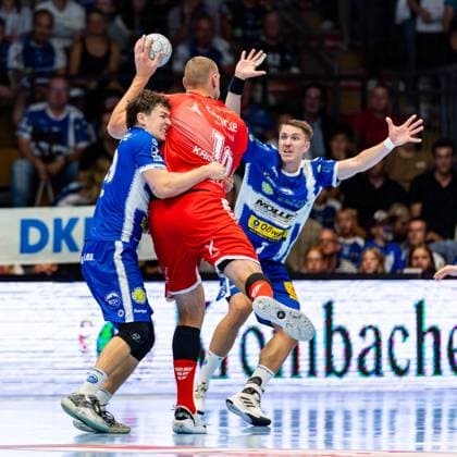 07 09 2025, GER, Handball, Men, Season 25 26, Daikin 1 Bl, 3 Matchday ThSV Eisenach MT Melsungen Tillman Leu ThSV Eisenach,99 Dainis Kristopans MT Melsungen 99817 Eisenach Werner Assmann Halle Am Sportp Thueringen Germany