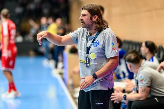 Sebastian, Hinze Coach, ThSV Eisenach GER, Thuringia, ThSV Eisenach vs MT Melsungen, 1 Daikin Handballbundesliga, Handball, Matchday 3, Season 2025 2026, 07 09 2025 GER, Thuringia, ThSV Eisenach vs MT Melsungen, 1 Daikin Handballbundesliga, Handball, Matchday 3, Season 2025 2026, 07 09 2025 Eisenach Copyright: xEibner-Pressefoto MartinxHerbstx EP_MHT
