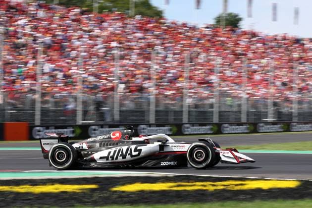 F1 Grand Prix of Italy Esteban Ocon of Haas F1 on track during the F1 Grand Prix of Italy at Autodromo Nazionale on September 7, 2025 in Monza, Italy. Monza Autodromo Nazionale Italy Copyright: xMarcoxCanonierox
