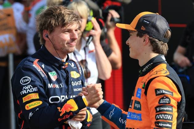 7th September 2025; Autodromo Nazionale Monza, Monza, Italy; Formula 1 Italian Grand Prix 2025 Race Day; Race winner Max Verstappen of the Netherlands and Oracle Red Bull Racing chats with Oscar Piastri (AUS) McLaren F1 Team after the race  PierrexTeyssot