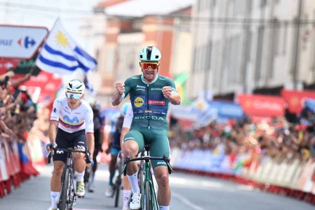 07-09-2025 Vuelta A Espana; Tappa 15 Vegadeo - Monforte De Lemos; 2025, Lidl - Trek; 2025, Movistar; Pedersen, Mads; Aular Sanabria, Orluis; Monforte De Lemos; 