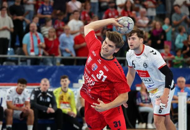 07 09 2025, Germany, Bietigheim, Handball 2 Bundesliga, SG BBM Bietigheim vs VfL Lübeck Schwartau, Alexander Pfeifer BBM