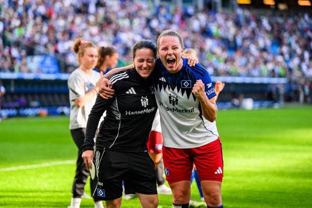 Soccer I Women I Season 2025 2026 I Bundesliga I 1 Matchday I Hamburger SV VfL Wolfsburg I 07 09 2025 Melanie Machunze, Christin Martina Ingrid Meyer 16, Hamburger SV Hamburg Volksparkstadion Hamburg Germany Copyright: xLobecax xHenningxRohlfsx