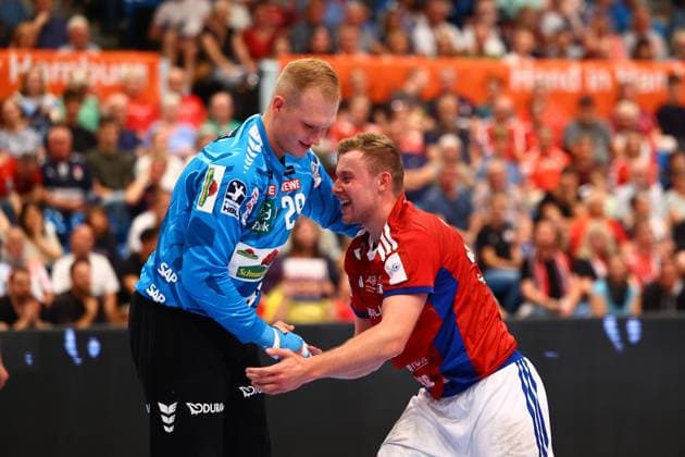 Handball I Men I Season 2025 2026 I Bundesliga I Matchday 3 I HSV Hamburg Rhein Neckar Löwen I 07 09 2025 David Späth 29, Rhein Neckar Löwen Moritz Sauter 33, HSV Hamburg Hamburg Alsterdorfer Sporthalle Hamburg Germany Copyright: xLobeca RalfxHomburgx