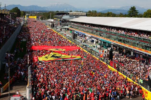 Fans during podium ceremony, F1 Grand Prix of Italy at Autodromo Nazionale Monza on September 7, 2025 in Monza, Italy Photo by HOCH ZWEI Monza Italy