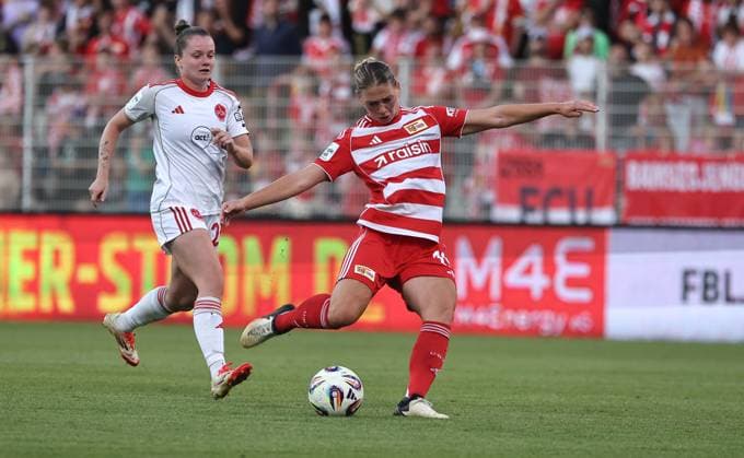 Samantha Steuerwald on the ball Single image Crop action Sport Football Soccer 1 Bundesliga Women Women Season 2025 2026 07 09 2025 1 FC Union Berlin vs 1 FC Nürnberg FCN DFL regulations prohibit any use of photographs as image sequences and or quasi video