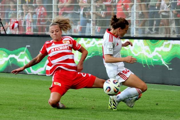 DEU, 2 BL, Frauen, 1 FC Union vs 1 FC Nuernberg, 07 09 2025, Stadion Alte Foersterei, Berlin, DEU, 2 BL, Frauen, 1 FC Union vs 1 FC Nuernberg, im Bild Jenny Hipp 1 FC Union Berlin 27 , Lein, Nastassja 1 FC Nuernberg 24 DFL regulations prohibit any use of Photographs as image sequences and or quasi video nordphotoxGmbHx xEngler nph00076