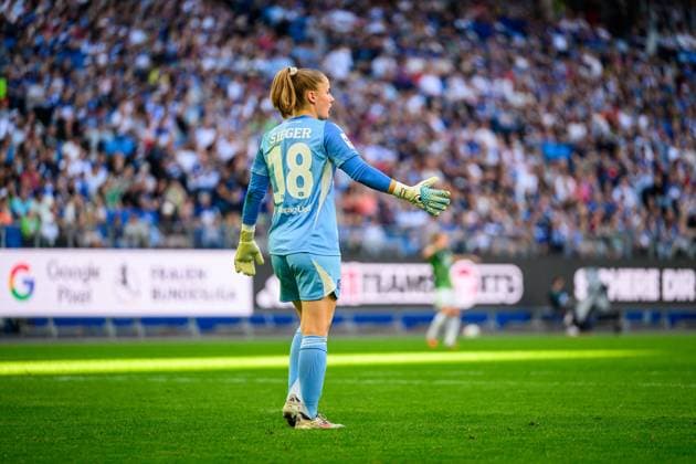 Soccer I Women I Season 2025 2026 I Bundesliga I 1 Matchday I Hamburger SV VfL Wolfsburg I 07 09 2025 Laura Sieger 18, Hamburger SV Hamburg Volksparkstadion Hamburg Germany Copyright: xLobecax xHenningxRohlfsx