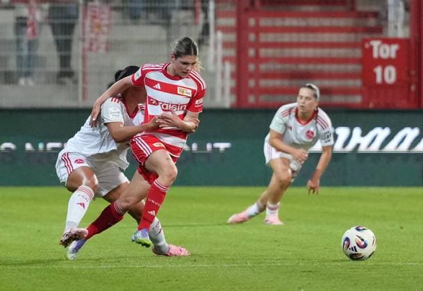 07 09 2025 Soccer Season 2025 2026 1 Google Pixel Women Bundesliga 1 Matchday 1 FC Union Berlin Women FCU 1 FC Nuremberg Women FCN Club Clubwomen ChPr xchxprx from left Clara Fröhlich 5, 1 FC Nuremberg FCN Eileen Campbell 10, 1 FC Union Berlin