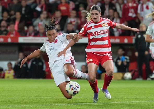 07 09 2025 Soccer Season 2025 2026 1 Google Pixel Women Bundesliga 1 Matchday 1 FC Union Berlin Women FCU 1 FC Nuremberg Women FCN Club Clubwomen ChPr xchxprx from left Clara Fröhlich 5, 1 FC Nuremberg FCN Eileen Campbell 10, 1 FC Union Berlin