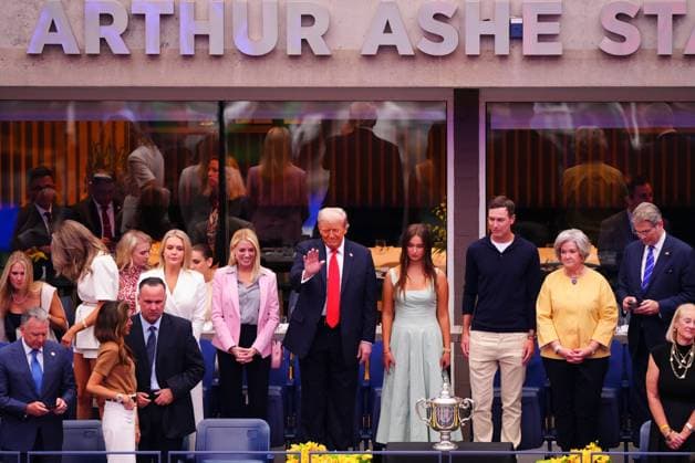 President Donald Trump attends the men s final between Carlos Alcaraz and Jannik Sinner as a guest of Rolex 2025 US Open, Day Fifteen, USTA Billie Jean King National Tennis Center, New York, USA - 07 Sept 2025New York USTA Billie Jean King National T New York (NY) United States of America  Copyright: xJavierxGarcia Shutterstockx 15467799e