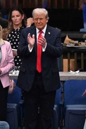President Donald Trump watches as Jannik Sinner of Italy plays Carlos Alcaraz of Spain in the Men s Finals of the 2025 US Open Tennis Championship in Arthur Ashe Stadium at the USTA Billie Jean King National Tennis Center in Flushing Meadows, New York, on Sunday, September 7, 2025.  NYP20250907208 LARRYxMARANO