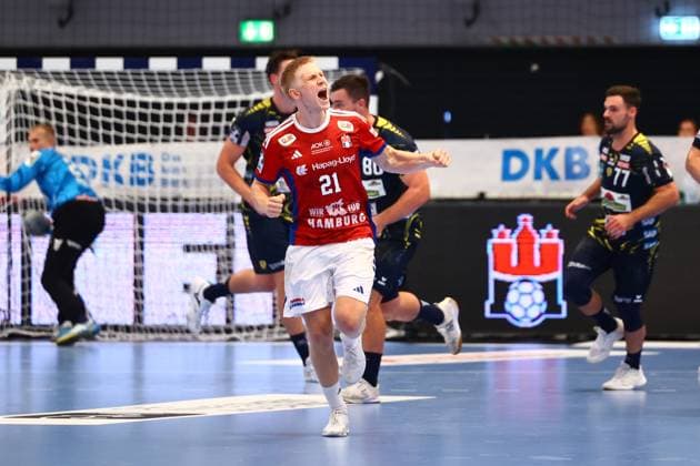 Handball I Men I Season 2025 2026 I Bundesliga I Matchday 3 I HSV Hamburg Rhein Neckar Löwen I 07 09 2025 Goal celebration Frederik Bo Andersen 21, HSV Hamburg Hamburg Alsterdorfer Sporthalle Hamburg Germany Copyright: xLobeca RalfxHomburgx